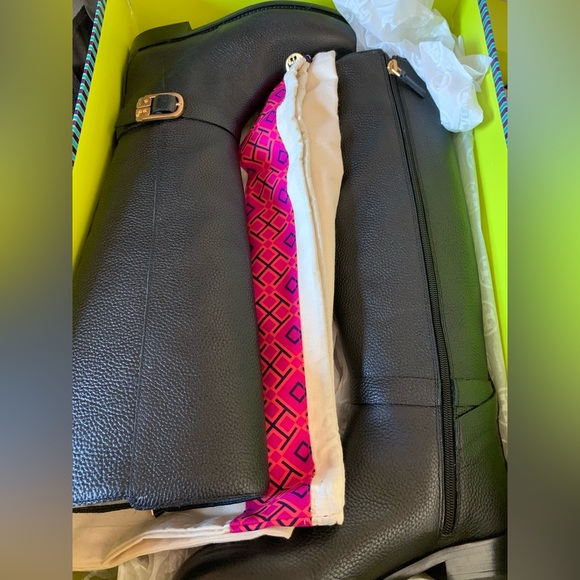 New in box, never worn Tory Burch black Brooke 25mm knee boot, size 7.5 - Picture 2 of 3